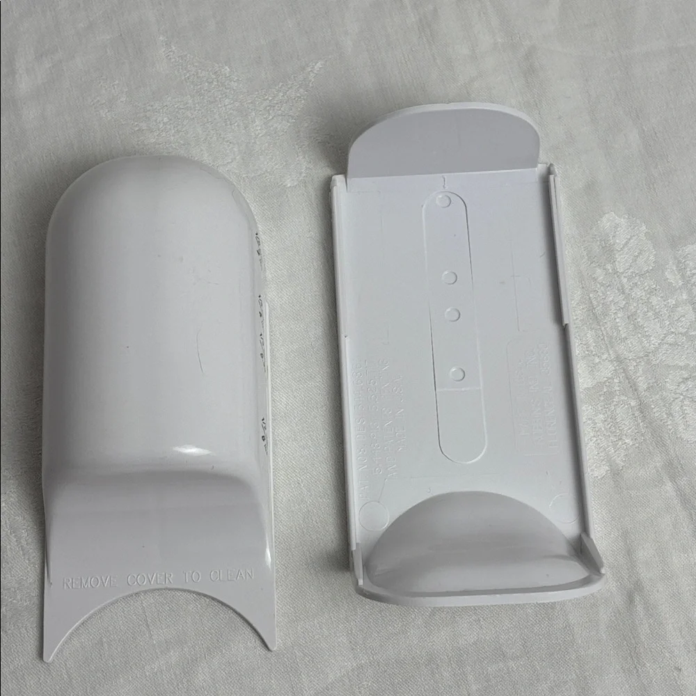 Pampered Chef Adjustable Measuring Cup